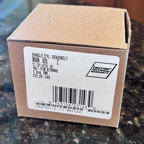 NEW Schlage B60 Series Bright Chrome Single Cylinder Deadbolt B60N625 - Picture 4 of 7